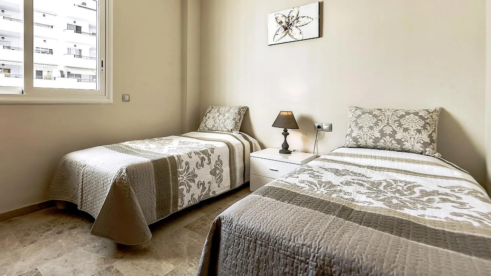 Residencia Playa La Arena Daire Puerto de Santiago  İspanya