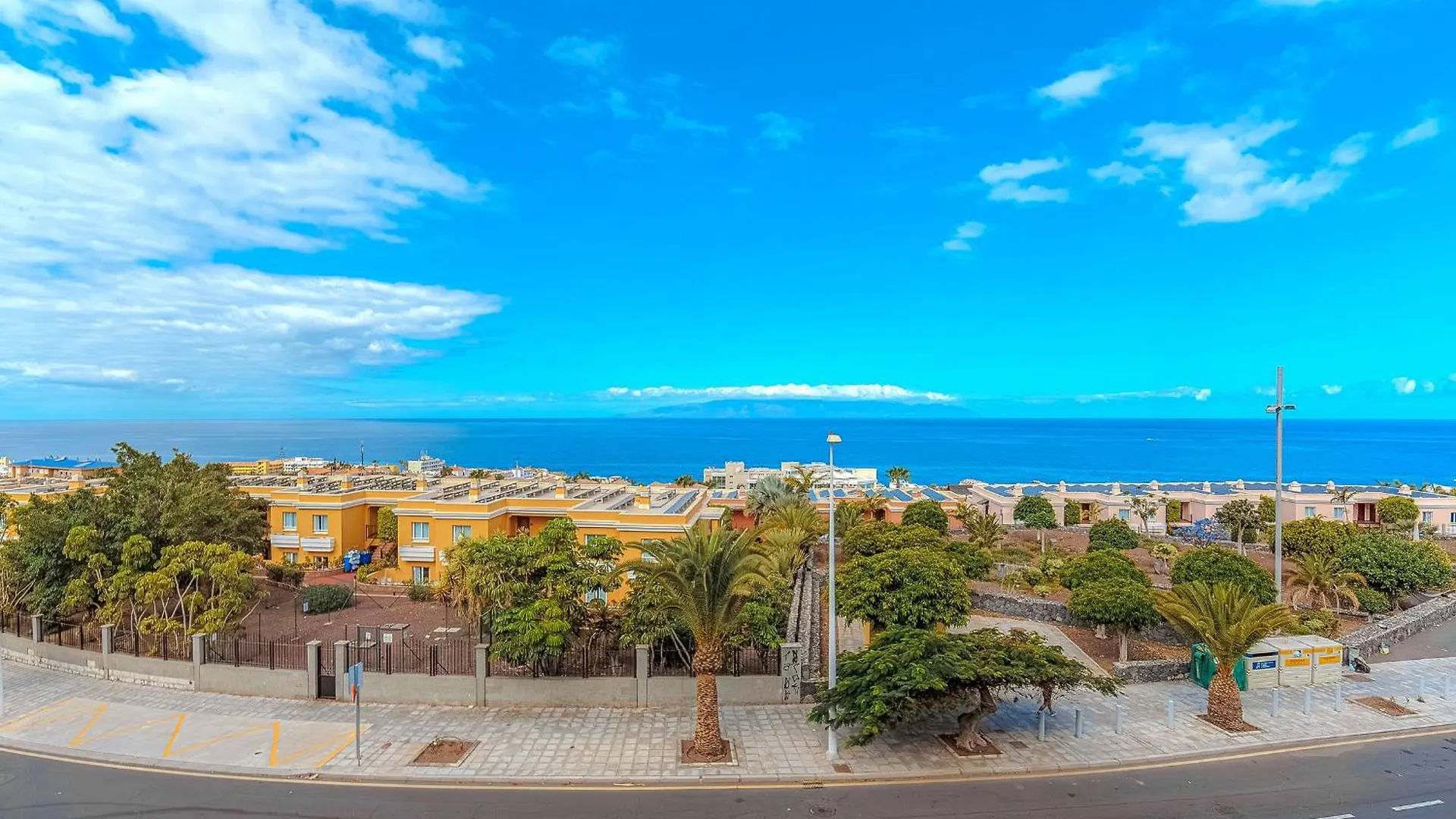 Residencia Playa La Arena Apartman Puerto de Santiago