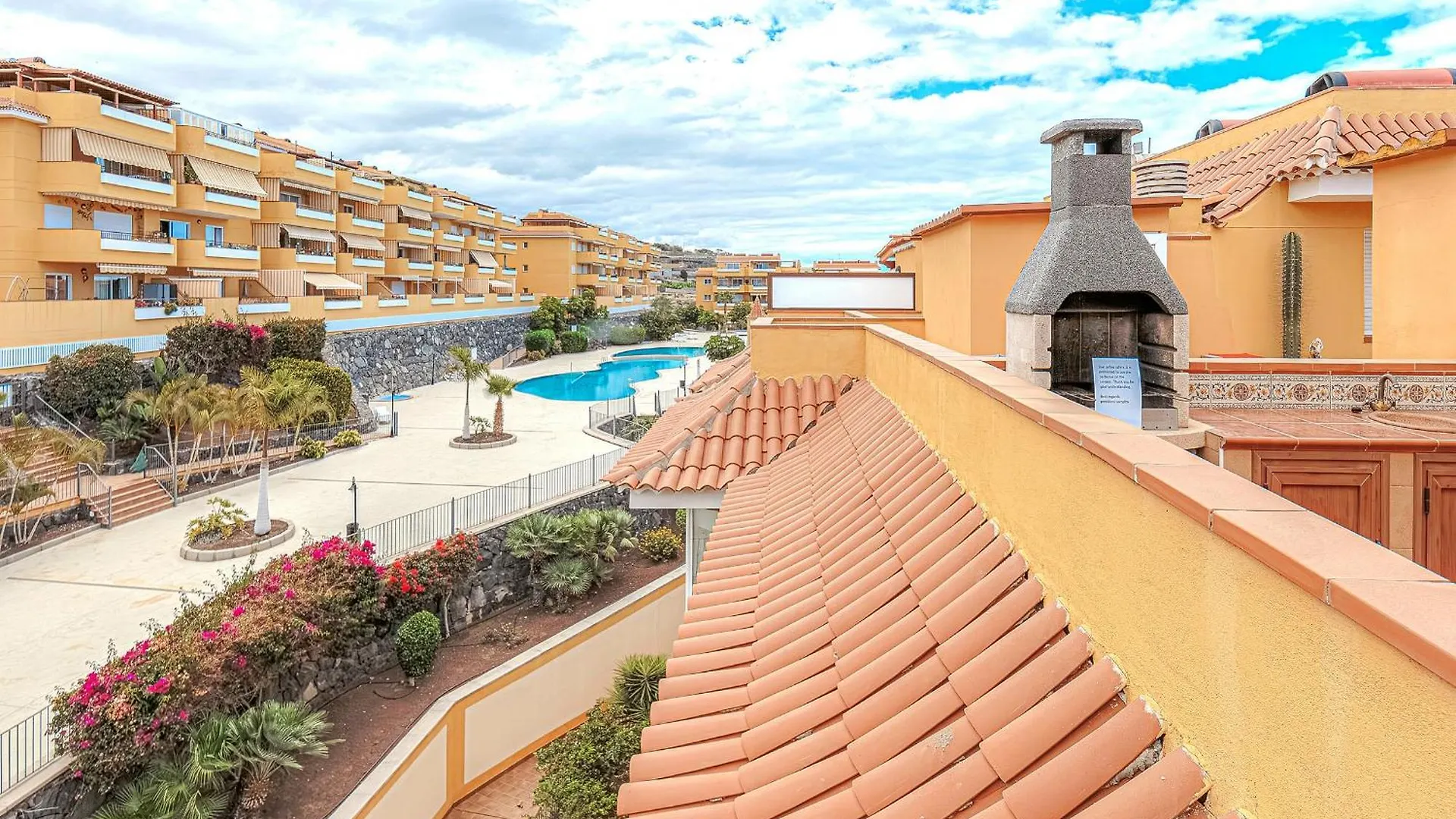Residencia Playa La Arena Apartment Puerto de Santiago  Spain